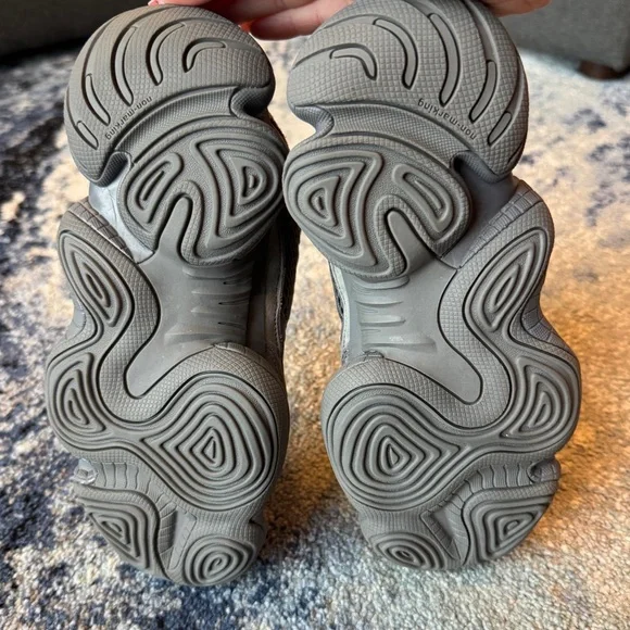 Yeezy 500 ‘Granite’ size 5 - Picture 8 of 9